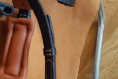 Zaldi-cabezada-Joya-negra-de-BIENESTARCABALLO-7