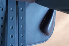 Silla-salto-Erreplus-GTS-a-medida-de-BIENESTARCABALLO-Espana-3