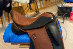 Zaldi-Kira-Klass-habltiefer-Sitz-schwarz-mit-tostado-1