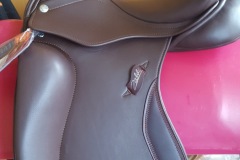 Zaldi-Kira-Klass-marron-a-medida-EQUIscan-de-BIENESTARCABALLO-4