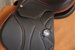 Zaldi-Lasarte-silla-salto-a-medida-EQUIscan-de-BIENESTARCABALLO-8