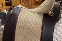 Relvas beige y marron