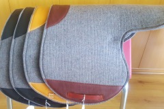 Zaldi-sudadero-fieltro-a-medida-de-la-silla-de-BIENESTARCABALLO